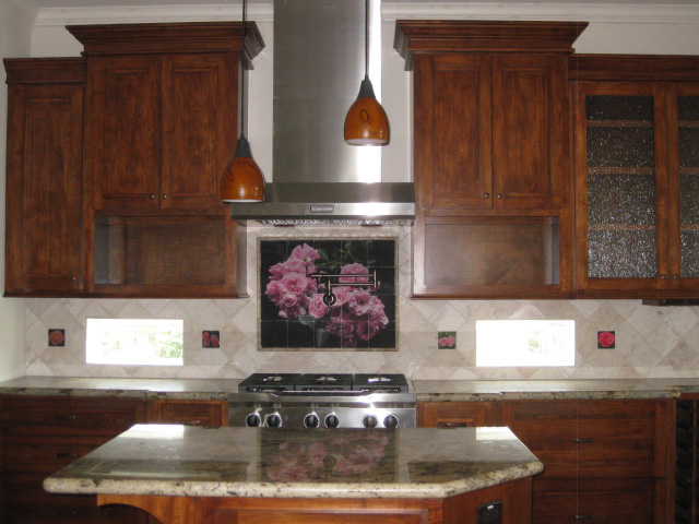 Backsplash-Mural-and-Accents-01